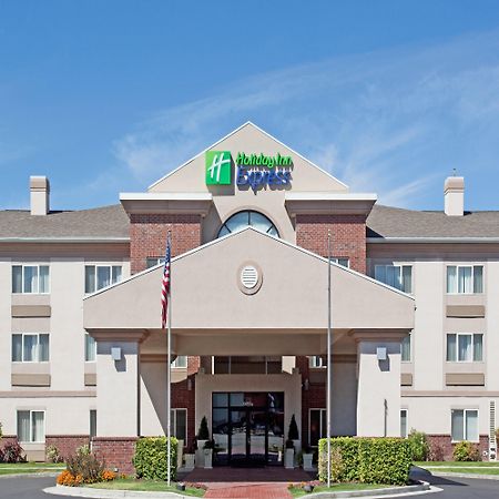 Holiday Inn Express Ogden By Ihg Exteriör bild