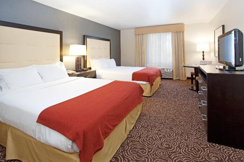 Holiday Inn Express Ogden By Ihg Exteriör bild
