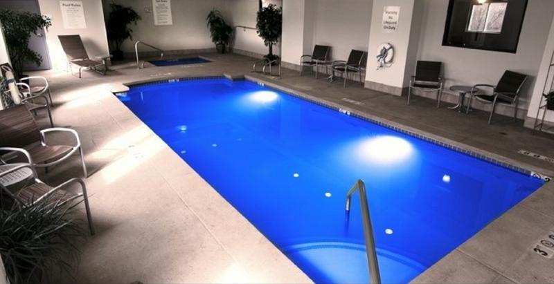 Holiday Inn Express Ogden By Ihg Exteriör bild